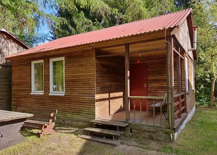 Osada Kujanki - Wakacyjny Alpstuga Zakrzewo (Zlotow)