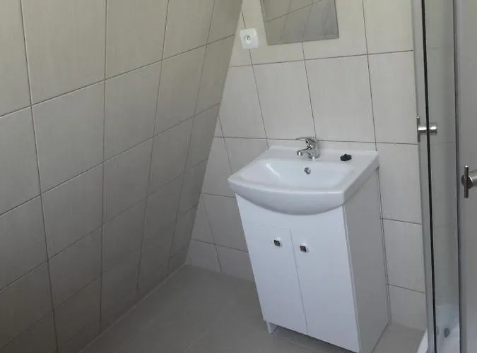 Osada Kujanki - Wakacyjny * Zakrzewo (Zlotow)